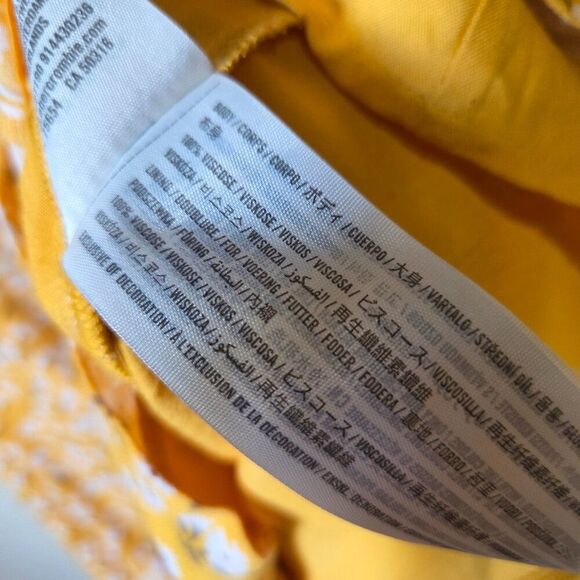 EUC ABERCROMBIE & FITCH YELLOW DITSY FLORAL V NECK BUTTON DOWN SHORT DRESS SZ SM - Picture 11 of 15